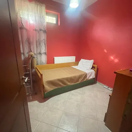 Forest House Apartment *