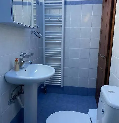 Forest House 公寓 卡尔季察